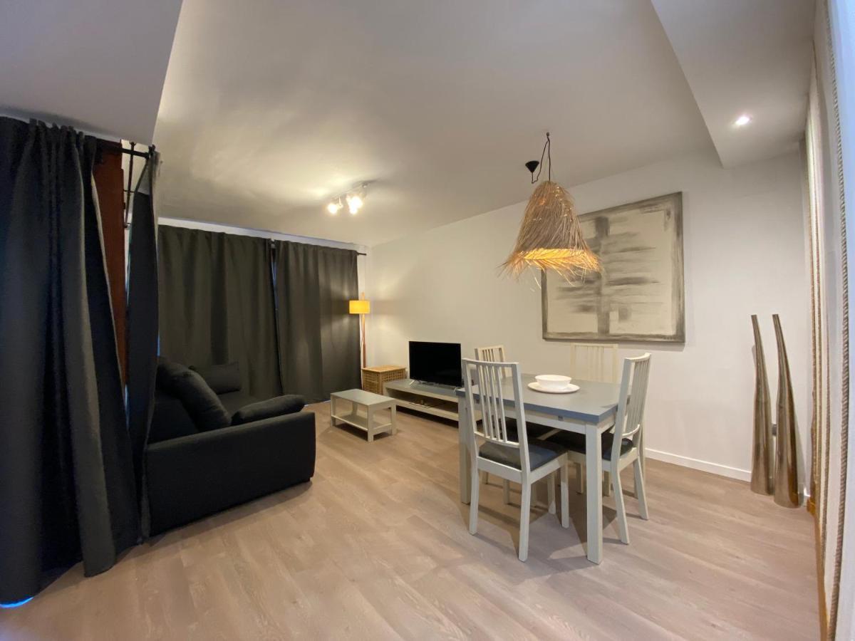 Luxury House Valencia D'Aneu Leilighet Eksteriør bilde
