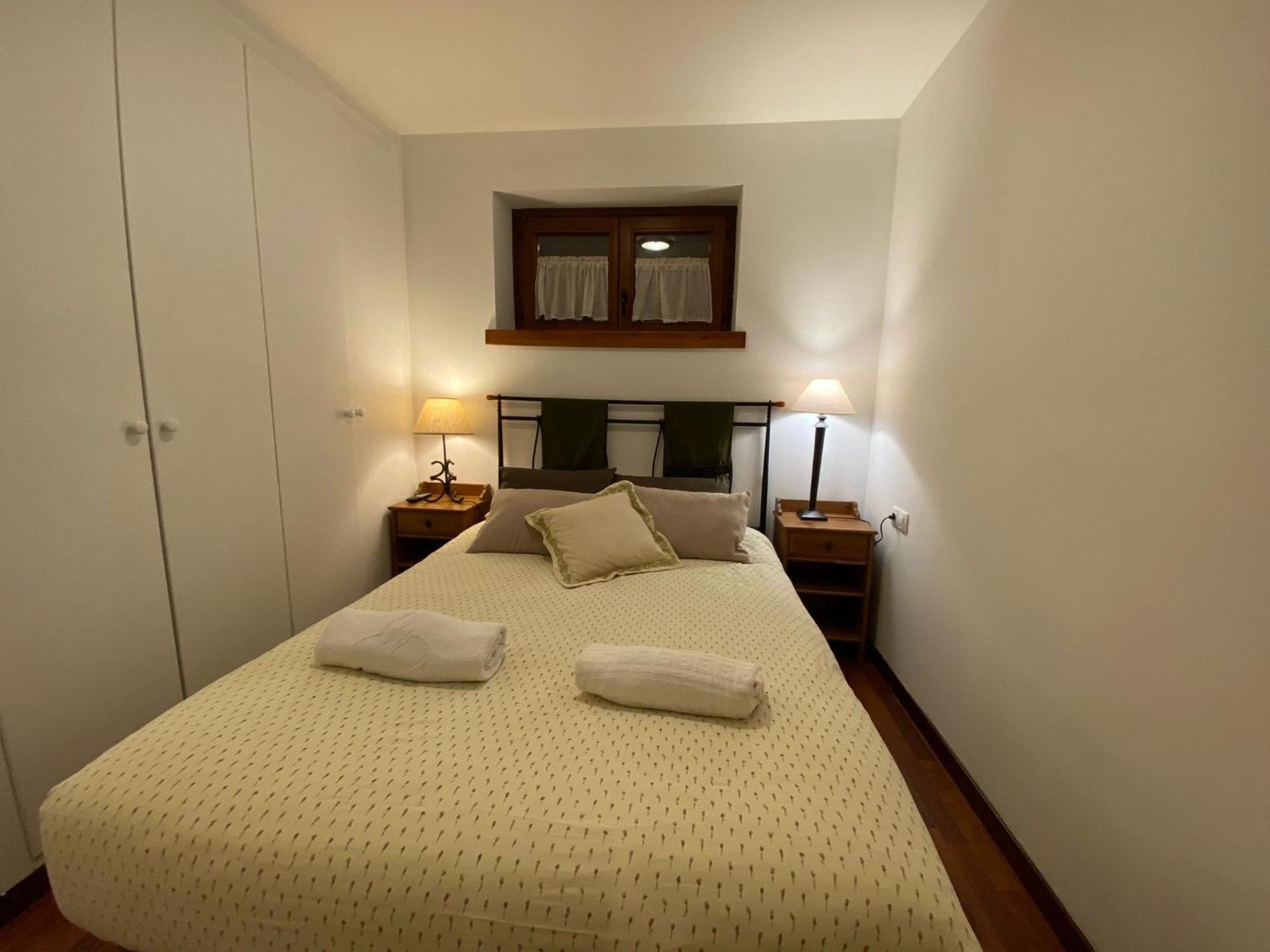 Luxury House Valencia D'Aneu Leilighet Eksteriør bilde
